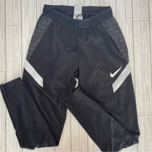 Nike Soccer Strike 21 Football/Soccer pants